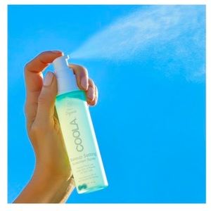 COOLA|Makeup Setting Sunscreen Spray|70%Organic